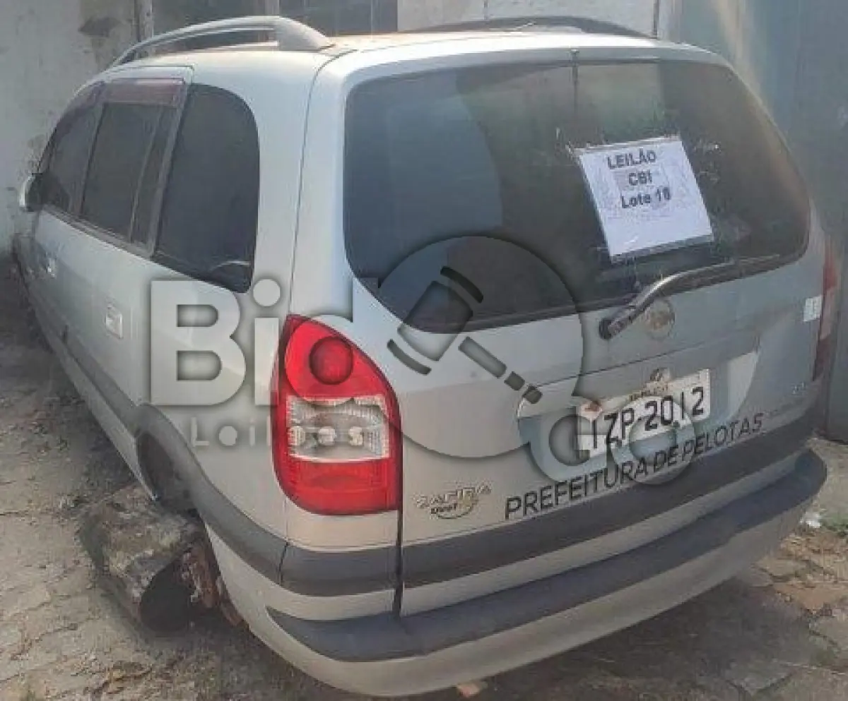 LOTE 018 - GM Zafira Elegance, Placa: IZP2012, Ano/Modelo: 2009/2010, Renavam: 179872842, C/ motor.