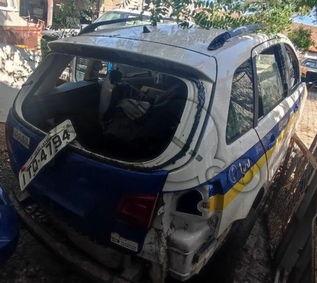 LOTE 021 - SUCATA AUTOMOTIVA - VW Spacefox, Placa: ITQ-4794, Ano/Modelo: 2012/2012, Renavam: 00491546025, C/ motor servivel.