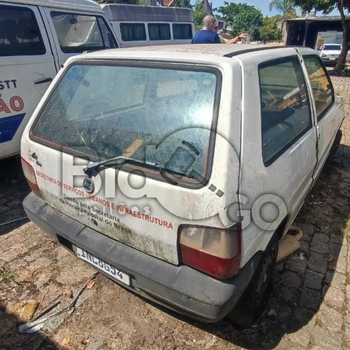 LOTE 012 - FIAT Uno Mille Fire Flex, Placa: INL8G54, Ano/Modelo: 2006/2007, Renavam: 902053345, C/ motor.