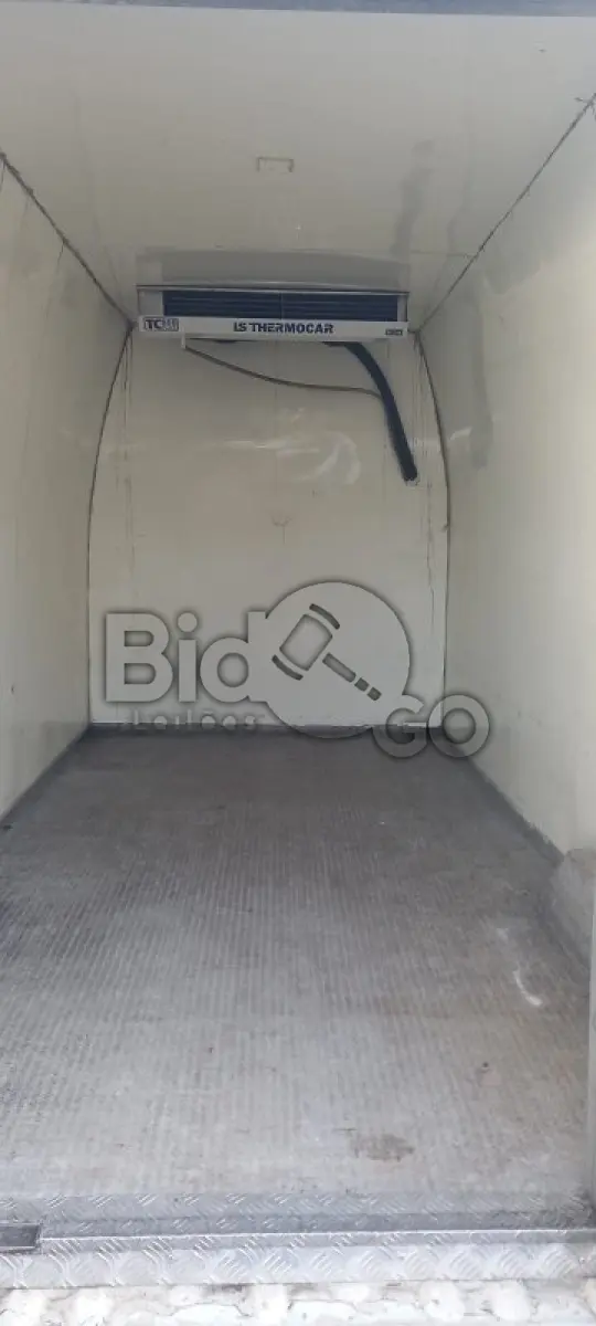 LOTE 001 - CAMINHONETE I/FORD TRANSIT 350L, ANO/FAB: 2013/2013,