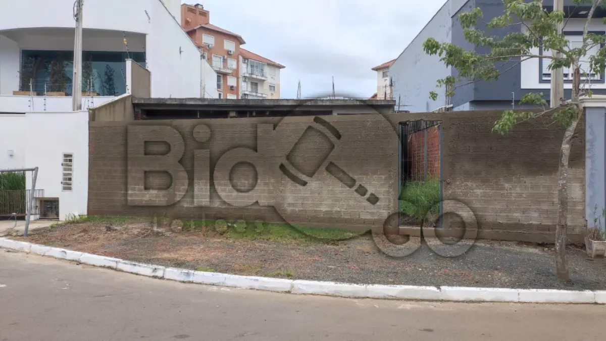 LOTE 001 - IMÓVEL EM CANOAS