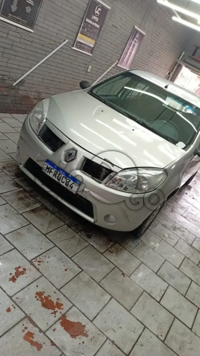 LOTE 010 - RENAULT/SANDERO AUT1016V, Ano/modelo: 2008/2009, Placa: MFR0C34, Chassi: 93YBSR0RH9J100005 ,RENAVAM: 971521859, Cor: Prata