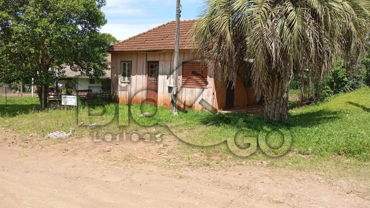 LOTE 025 - Terreno urbano, lote n° 04, quadra "A", com área de 417,375m², matrícula 2.826 à Rua Monsenhor Wolski, Centro de São Paulo das Missões, Bom estado de conservação, infraestrutura: sem pavimentação