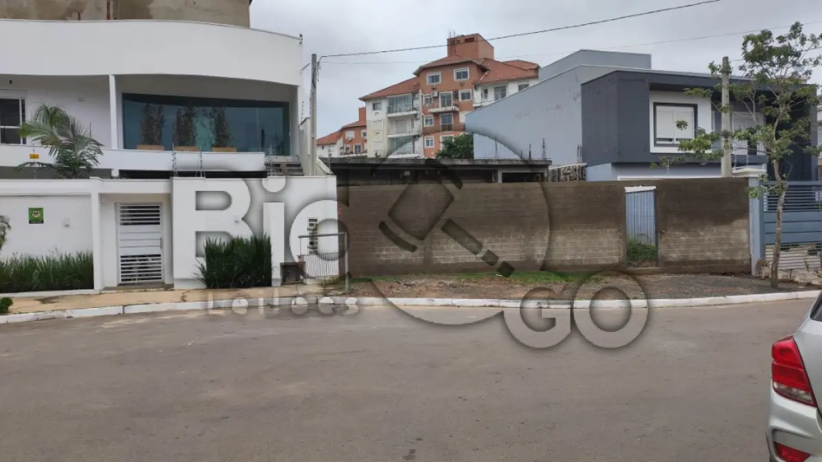 LOTE 001 - IMÓVEL EM CANOAS