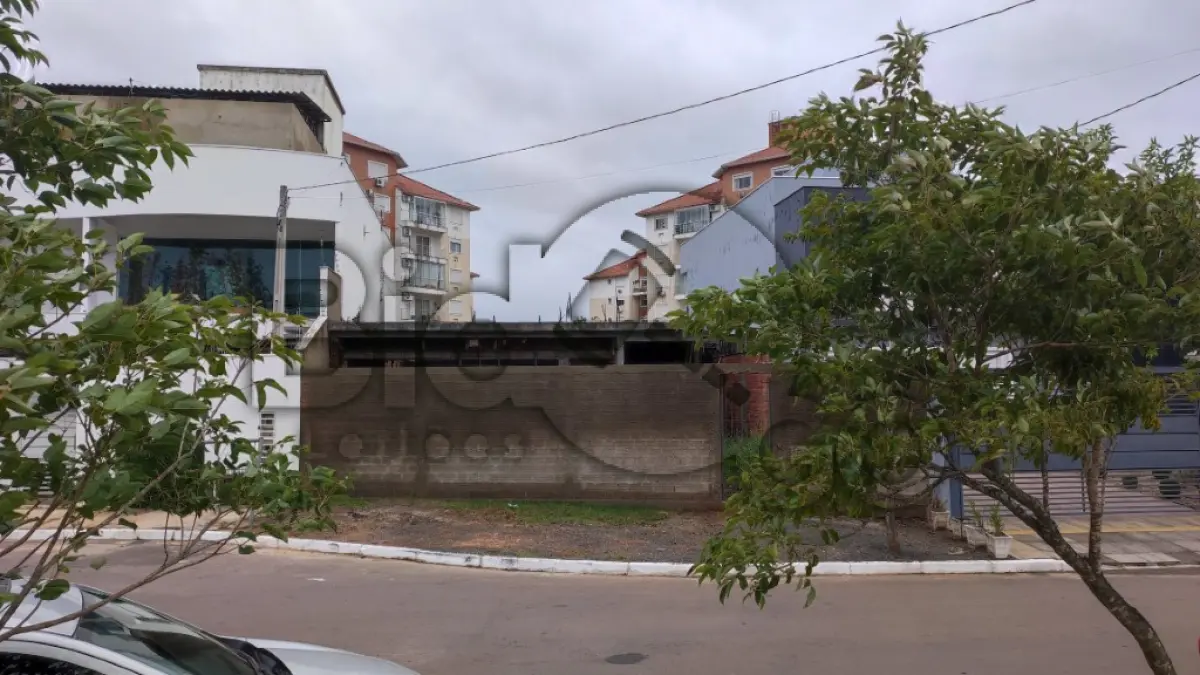 LOTE 001 - IMÓVEL EM CANOAS