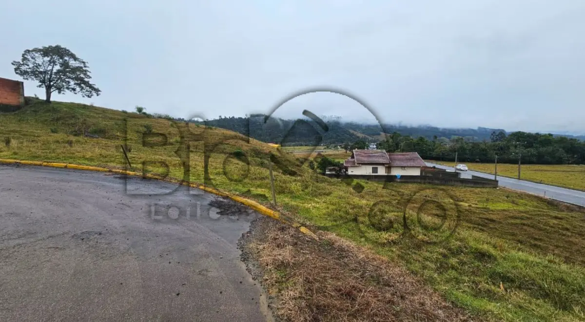 LOTE 014 - TERRENO MUNICIPAL