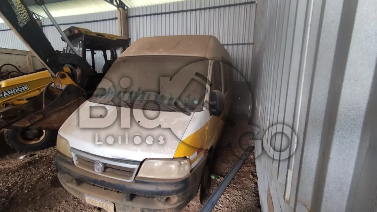 LOTE 011 - Automóvel FIAT/DUCATO M JAEDI AMB, ano 2012/2013