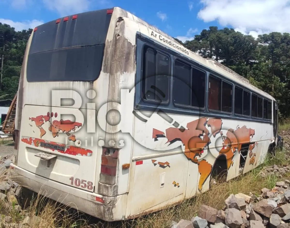 LOTE 001 - Ônibus, Marca/Modelo: M.BENZ/OF 1620, Fabricação/Modelo: 1997/1998,