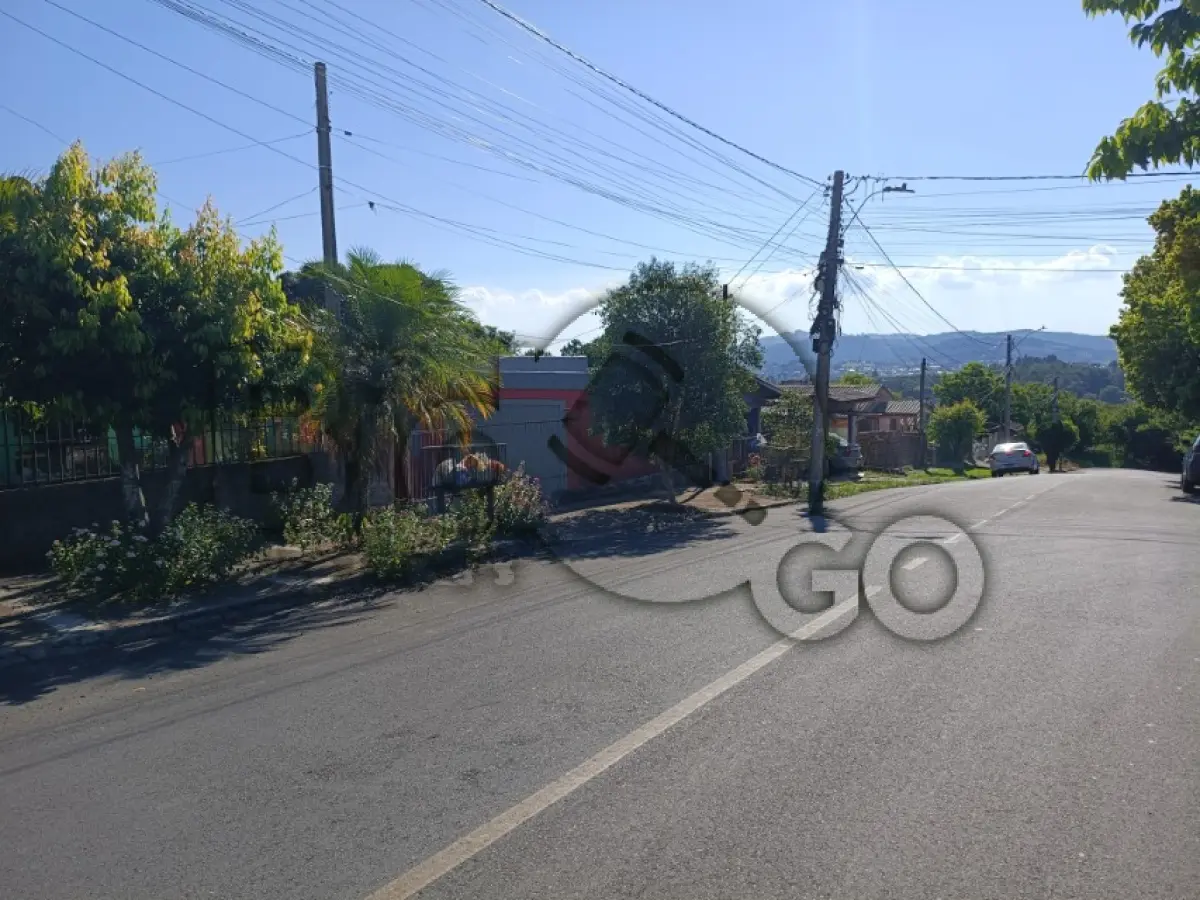 LOTE 002 - 50% DO IMÓVEL - TERRENO URBANO DE 420m² com edificações não averbadas, devidamente cadastrado sob matrícula nº 5.913 do Cartório de Registro de Imóveis de Sapiranga/RS