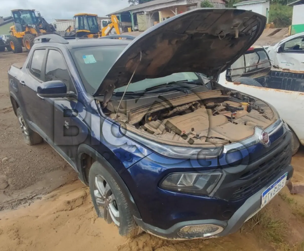 LOTE 009 - Caminhonete, Marca/Modelo: FIAT/TORO FREEDOM AT9 D4, Fabricação/Modelo: 2019/2020