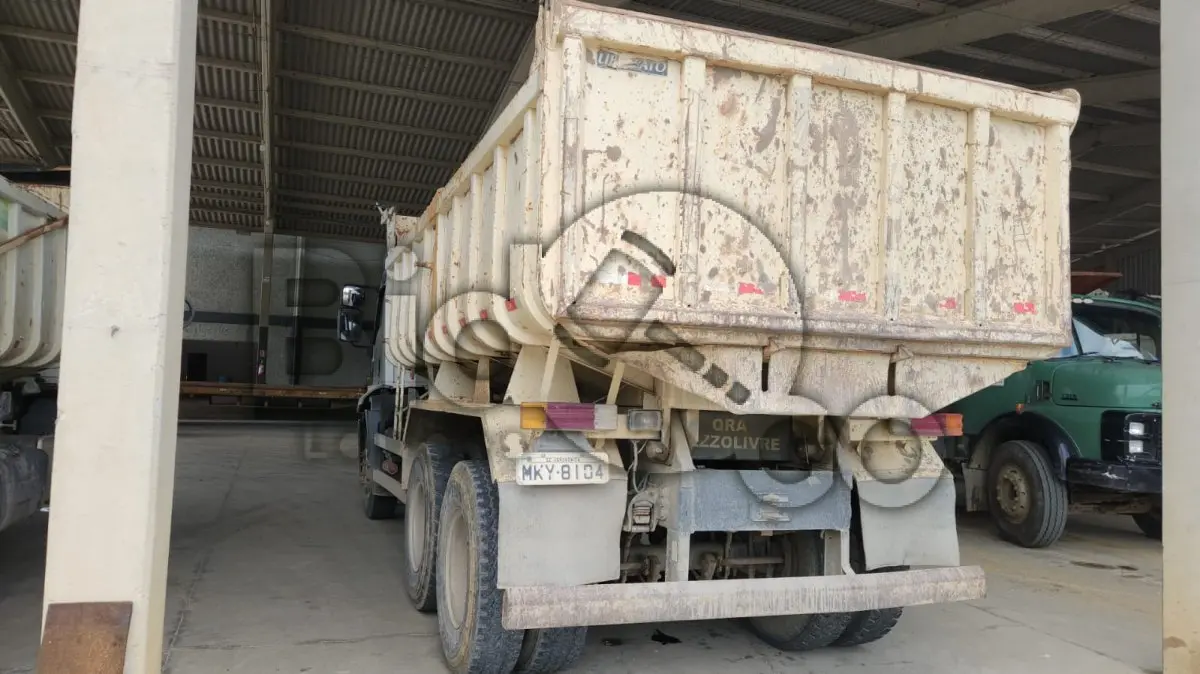 LOTE 007 - FORD/CARGO 2429 L, Fabricação/Modelo: 2013/2013