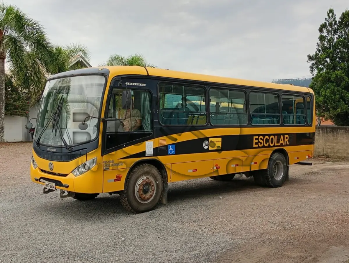 LOTE 012 - Ônibus VW/15.190 EOD ESCOLAR HD, Fabricação/Modelo: 2012/2012