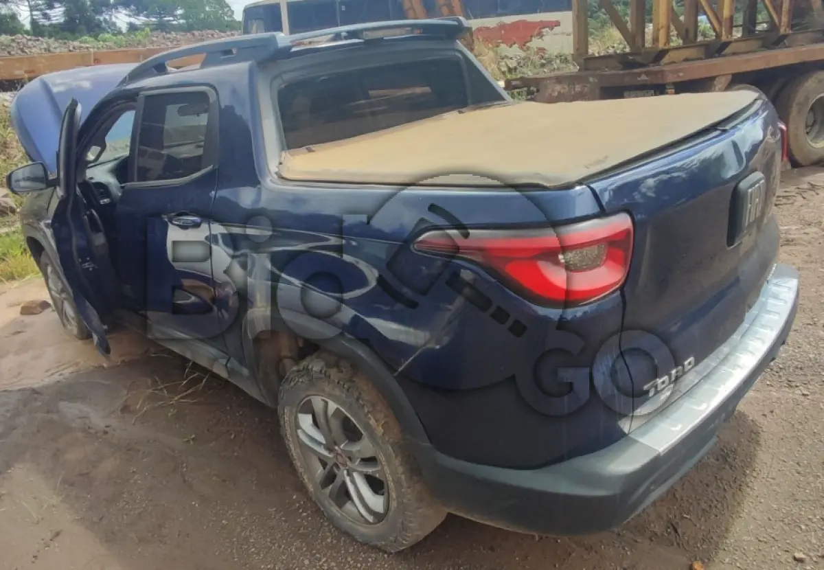 LOTE 009 - Caminhonete, Marca/Modelo: FIAT/TORO FREEDOM AT9 D4, Fabricação/Modelo: 2019/2020