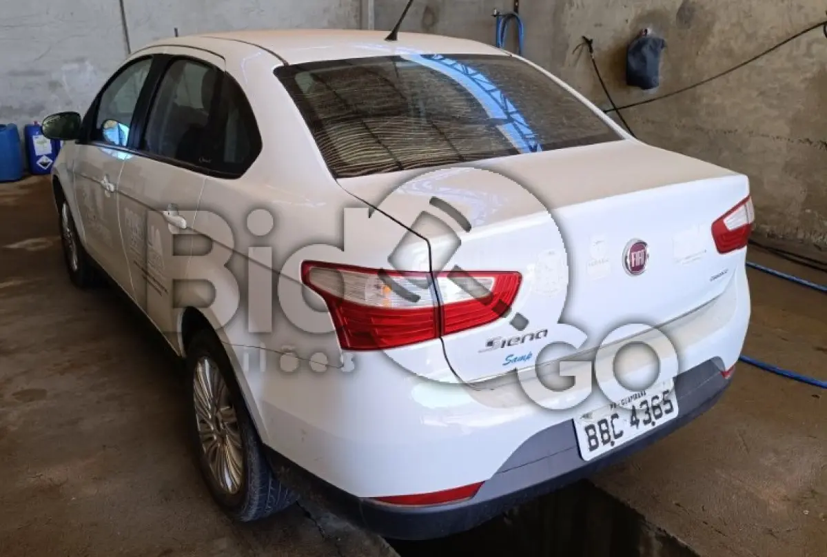 LOTE 010 - FIAT/SIENA ESSENCE 1.6