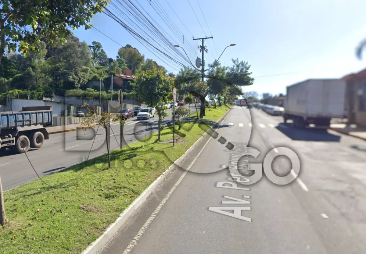 LOTE 001 - Terreno urbano constituído pelo lote administrativo nº 30 da quadra 2032, com área de 784,00m²