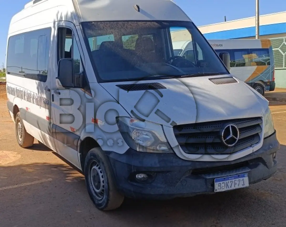 LOTE 007 - MICROONIBUS I/M.BENZ SPRINTER 2.3 16 LUGARES