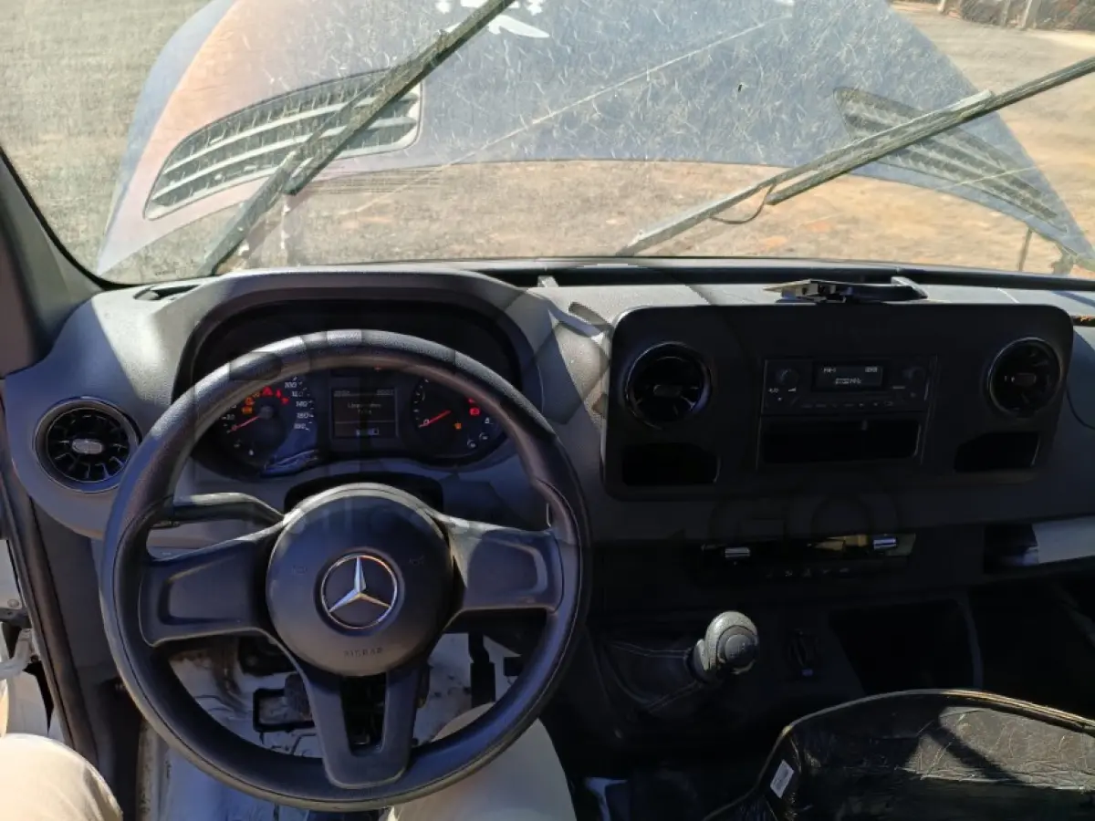 LOTE 006 - MICROONIBUS I/M.BENZ SPRINTER 2.3 16 LUGARES