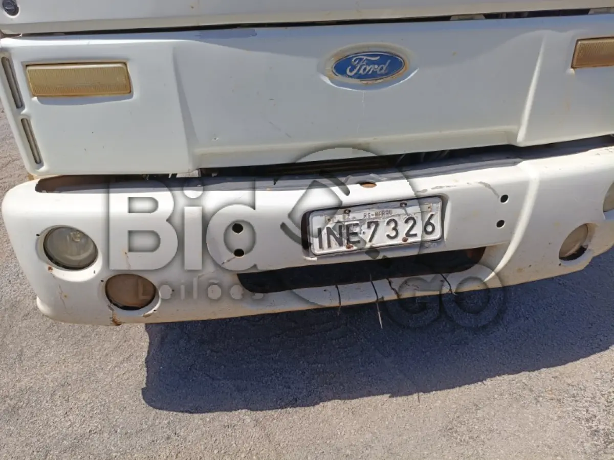 LOTE 023 - CAMINHÃO FORD/CARGO 1517 E, Ano/modelo: 2006/2006, 