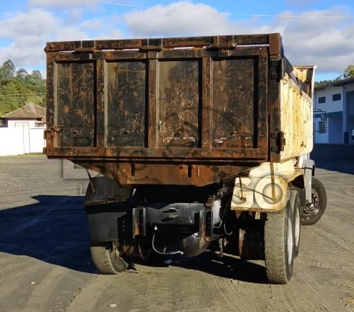 LOTE 002 - Caminhão Basculante, Marca/Modelo VW/26.220 EURO3 WORKER