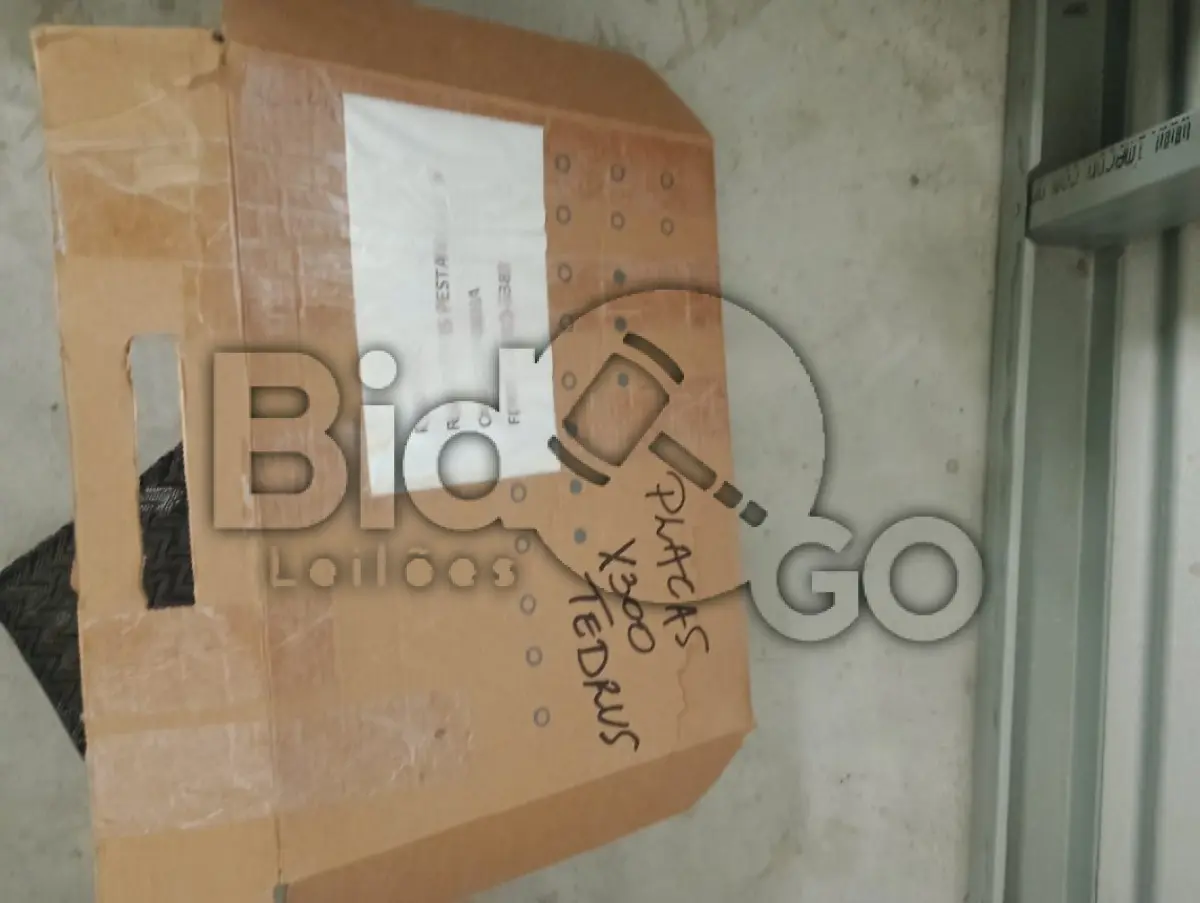 LOTE 001 - DIVERSOS BENS