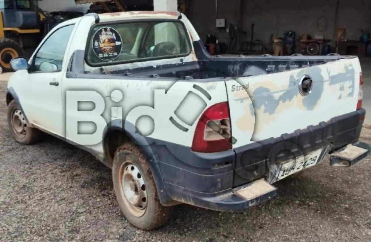 LOTE 014 - FIAT/STRADA FIRE FLEX,