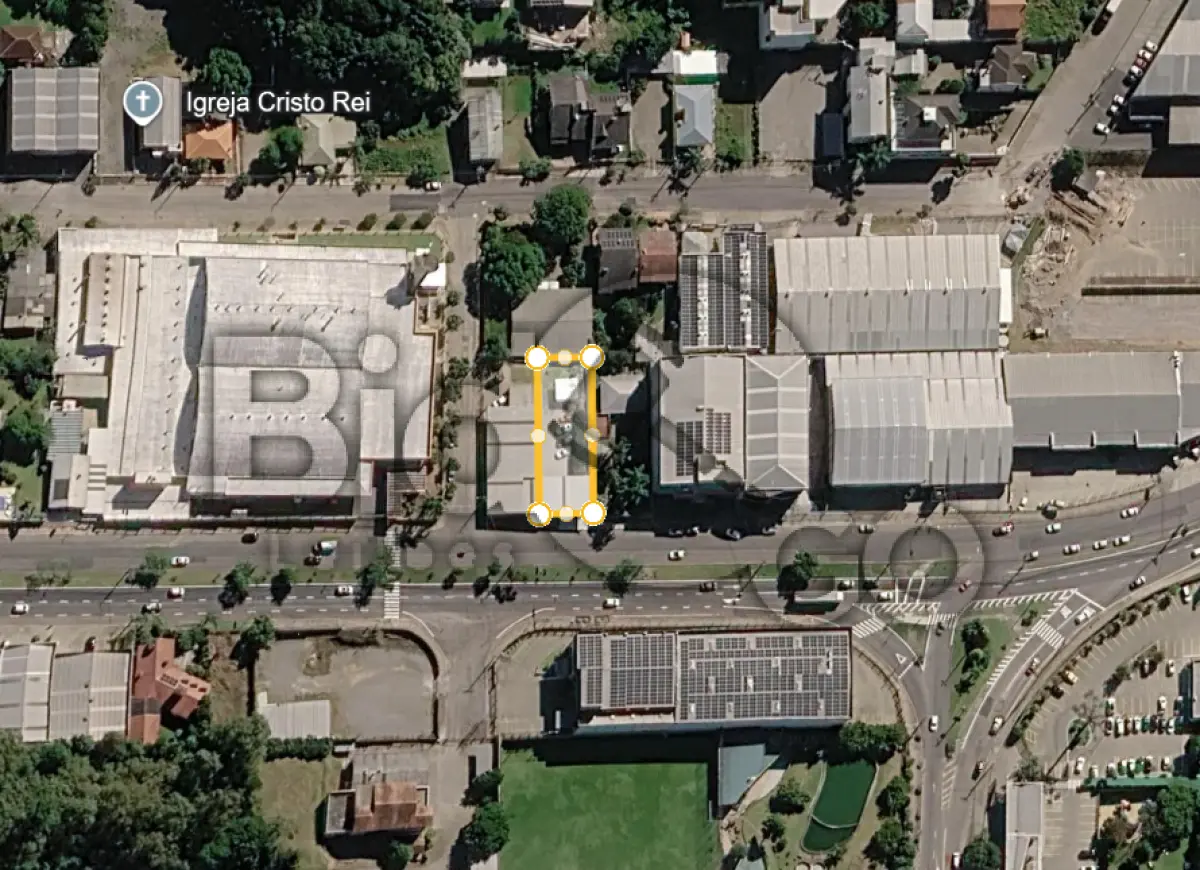 LOTE 001 - Terreno urbano constituído pelo lote administrativo nº 30 da quadra 2032, com área de 784,00m²