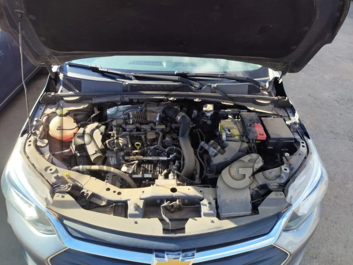LOTE 008 - CHEV/ONIX PLUS 10TMT LT1