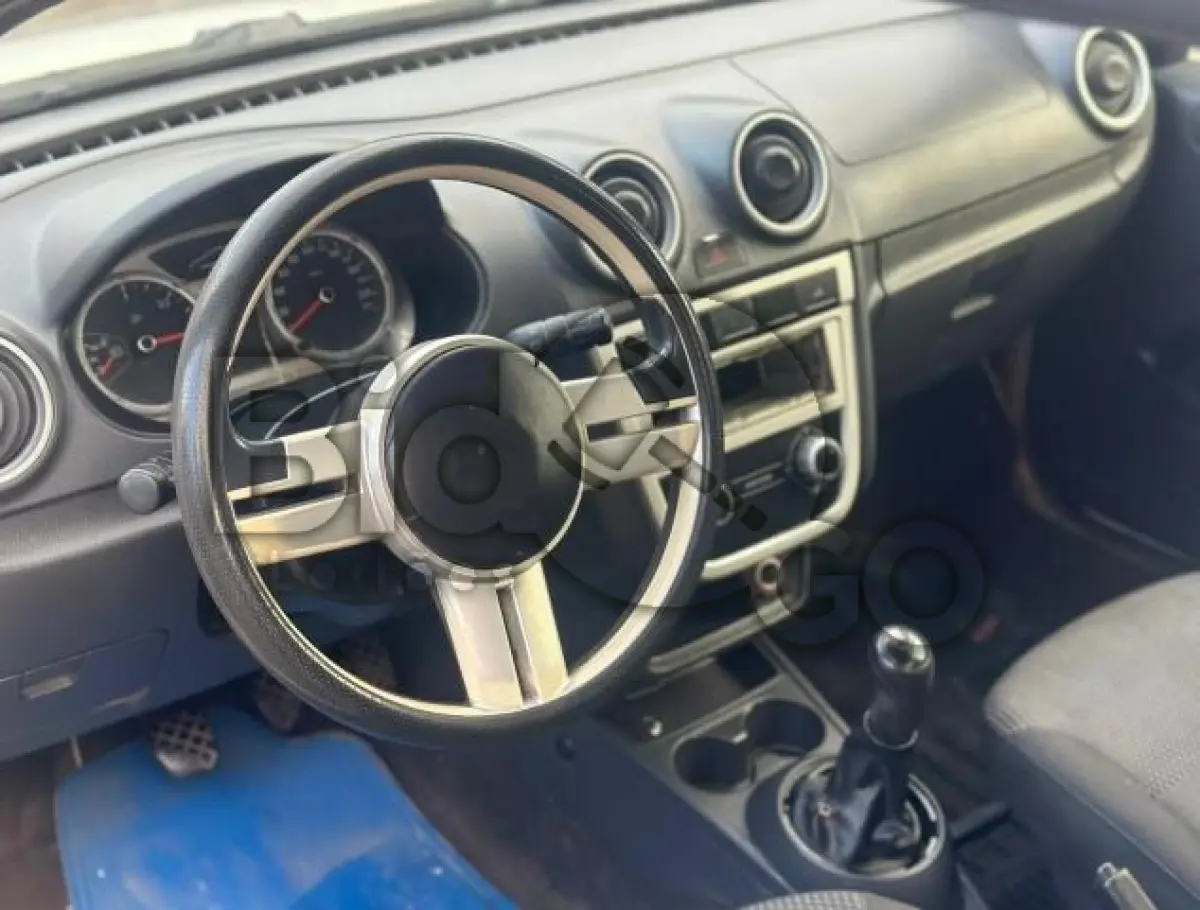 LOTE 005 - VW Saveiro 1.6 CS 2013