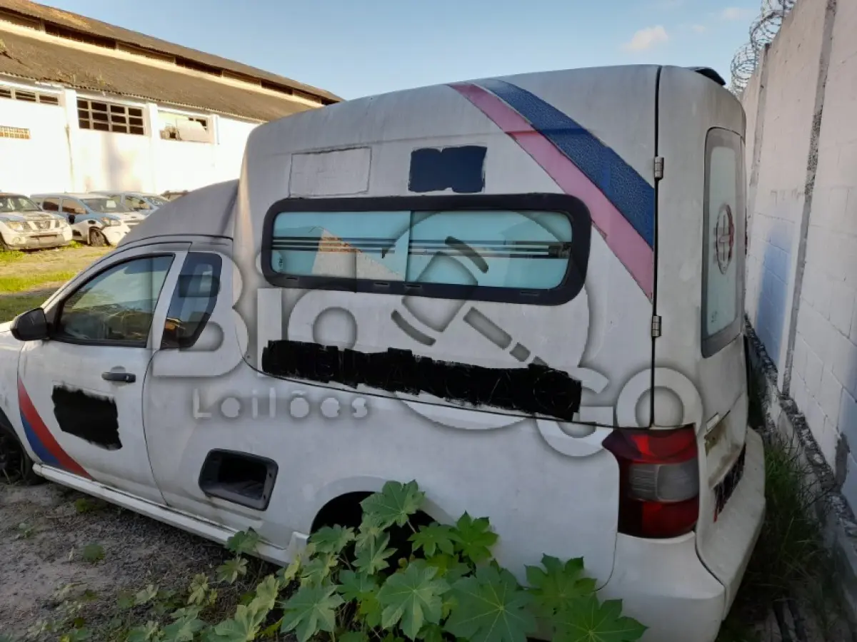LOTE 032 - CHEV/MONTANA RAYTEC AMB (AMBULÂNCIA) (MOTOR INCOMPLETO), FAB/MOD: 2018/2018